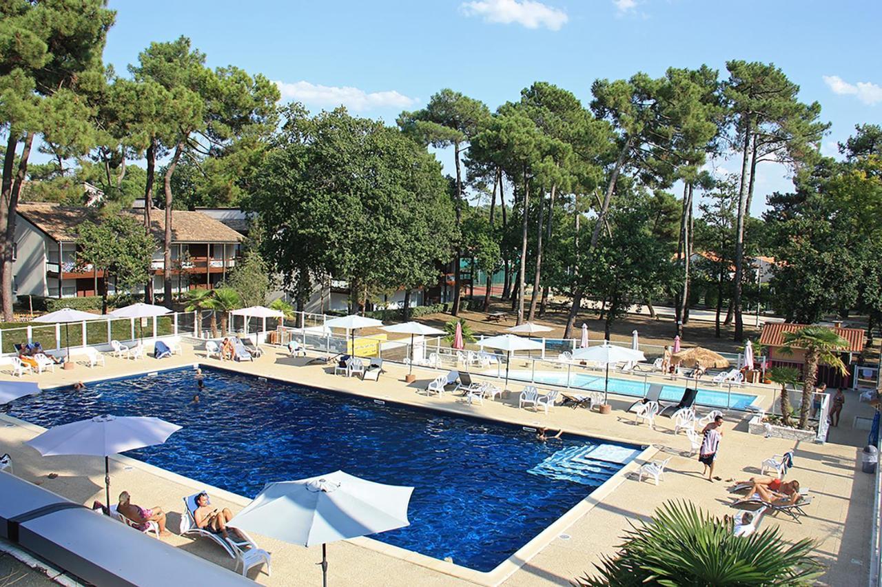 Azureva Ronce Les Bains Hotel ภายนอก รูปภาพ