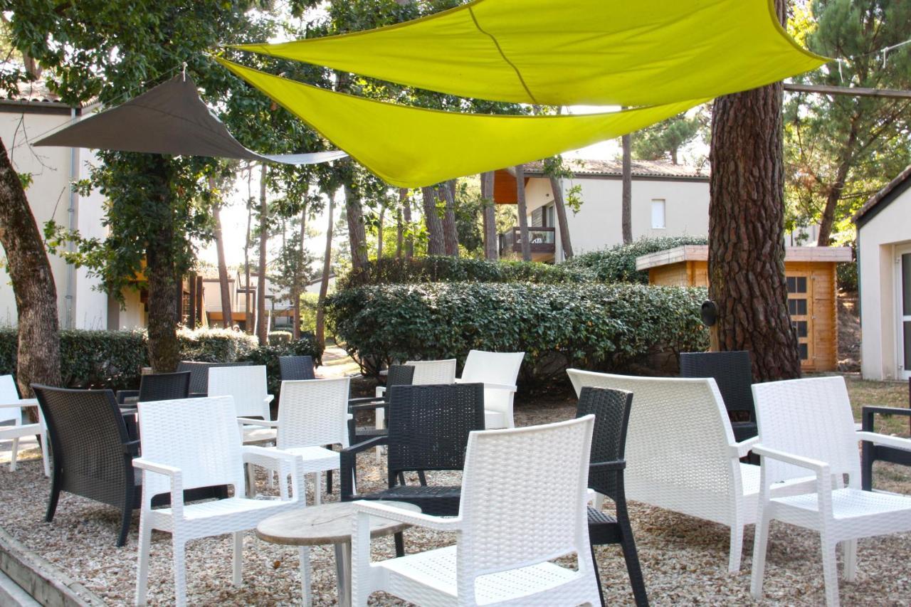 Azureva Ronce Les Bains Hotel ภายนอก รูปภาพ