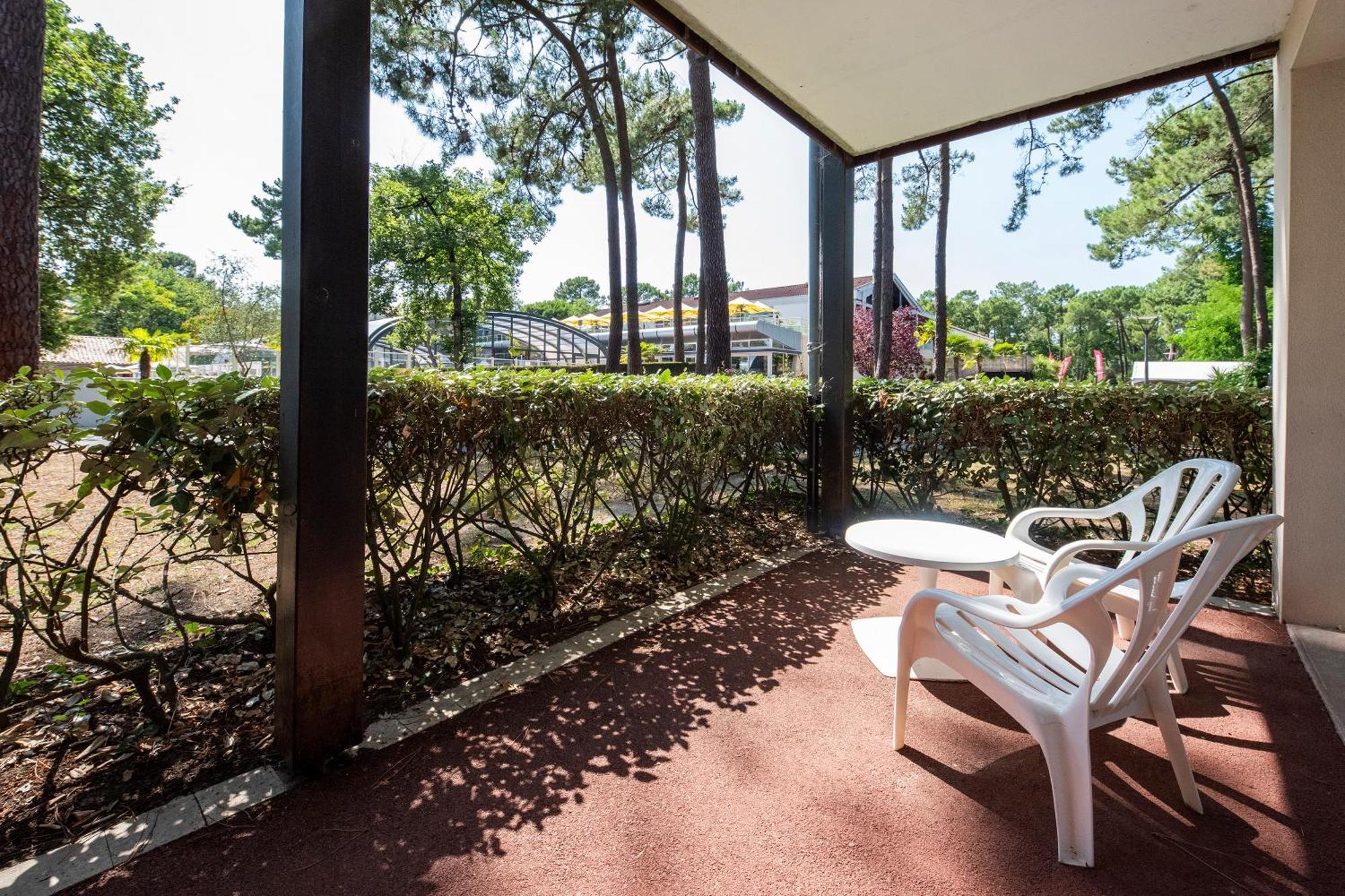 Azureva Ronce Les Bains Hotel ภายนอก รูปภาพ
