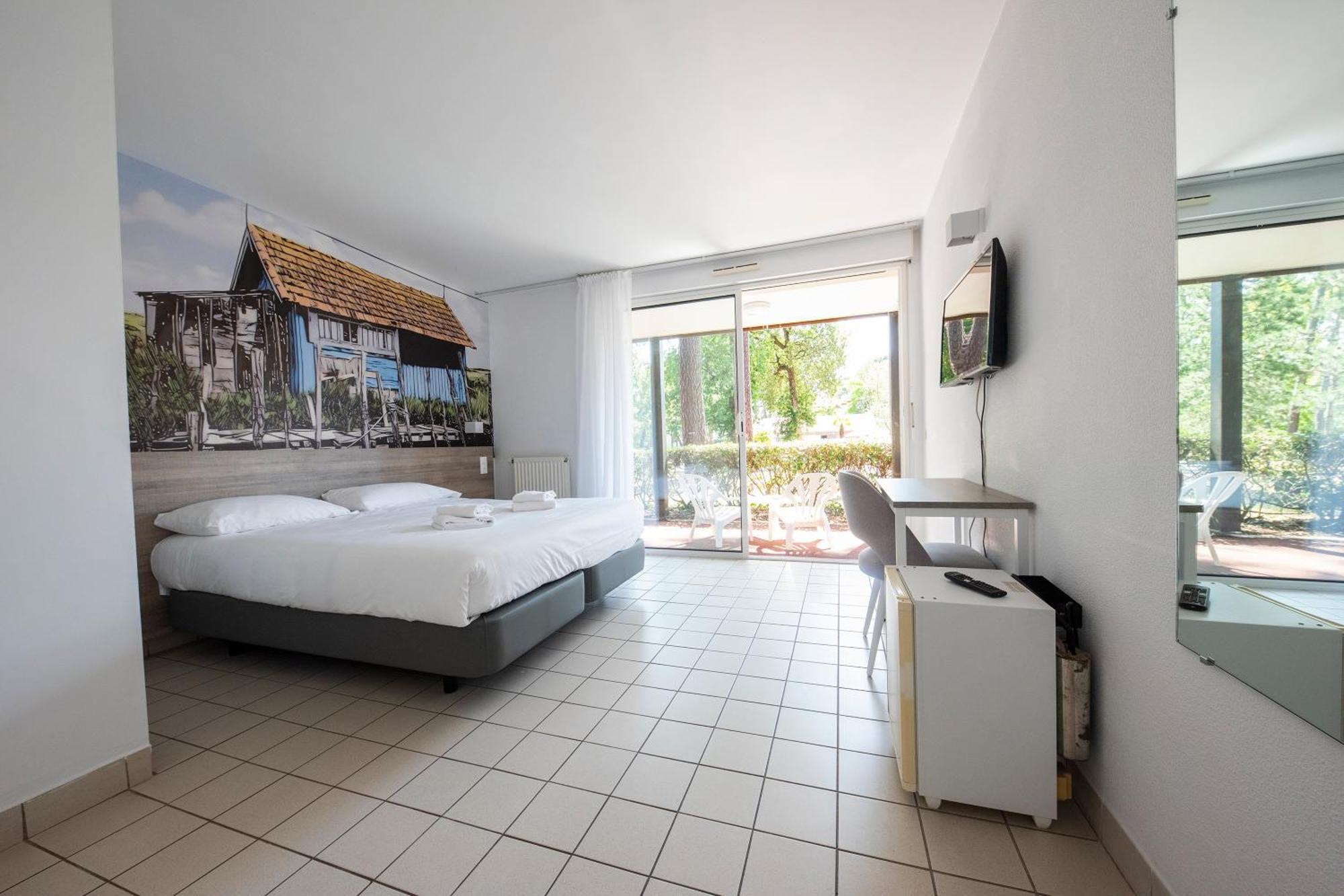 Azureva Ronce Les Bains Hotel ภายนอก รูปภาพ