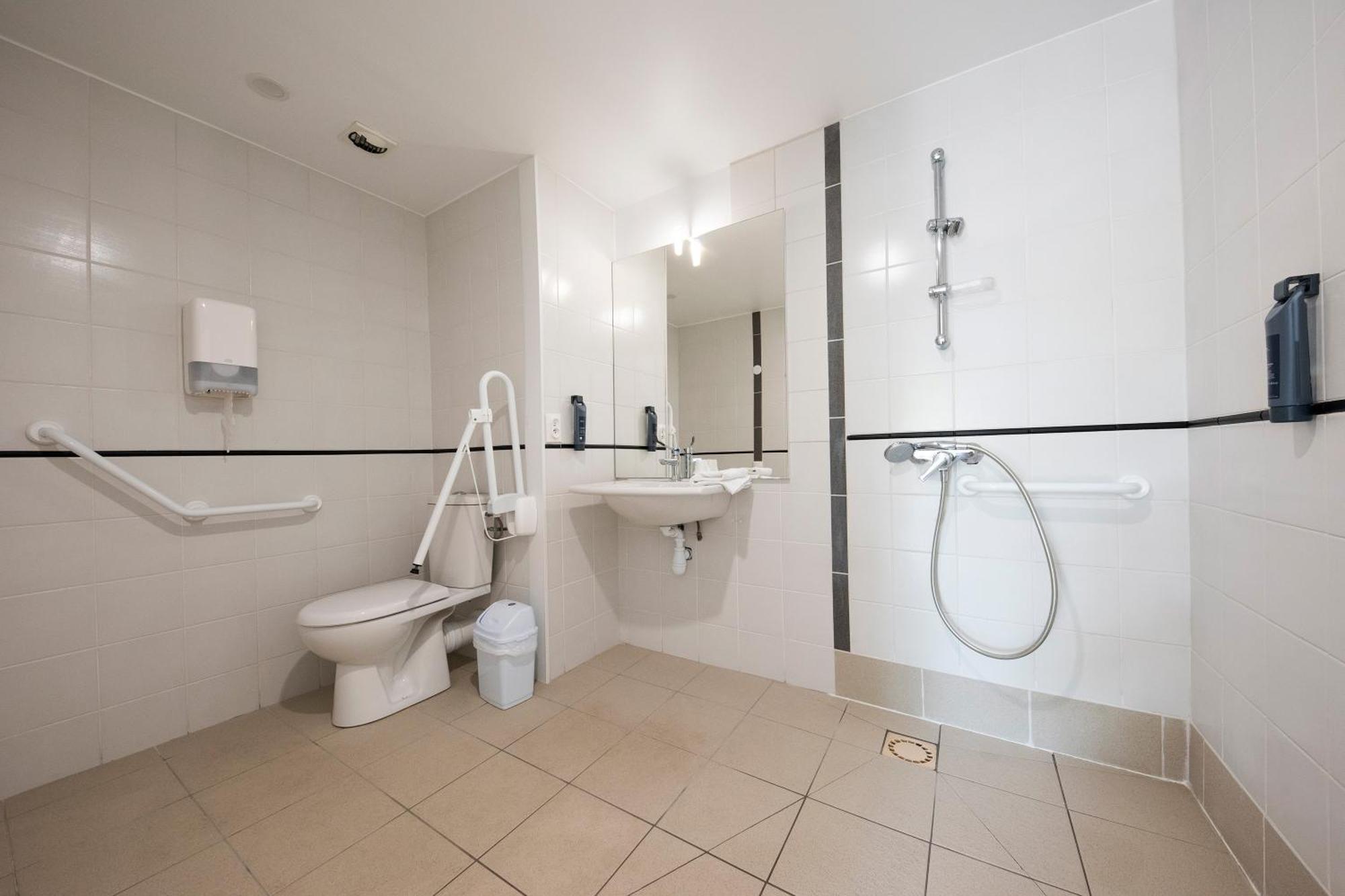 Azureva Ronce Les Bains Hotel ภายนอก รูปภาพ